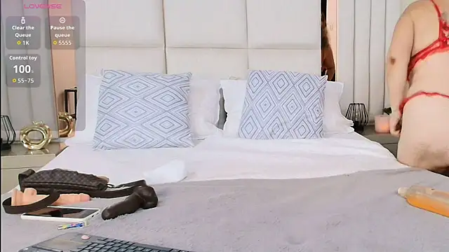 Scarleethot online show from 10.09.25