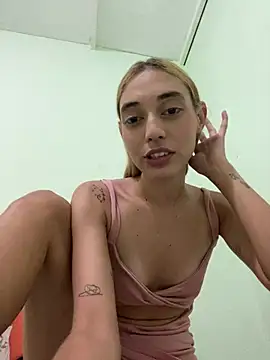 loirinhaaa online show from 03.24.26