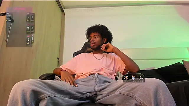 Snapshot of AllexJacob chatting on 12.04.25 AllexJacob online show from 12.04.25