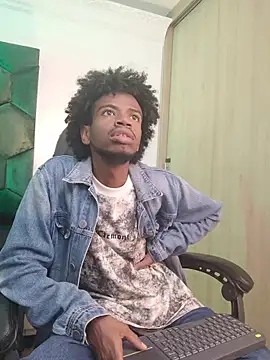 Snapshot of AllexJacob chatting on 02.18.26 AllexJacob online show from 02.18.26