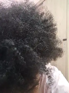 Snapshot of AllexJacob chatting on 04.02.26 AllexJacob online show from 04.02.26