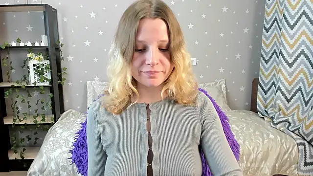  Velvet peach  online show from 12.18.25