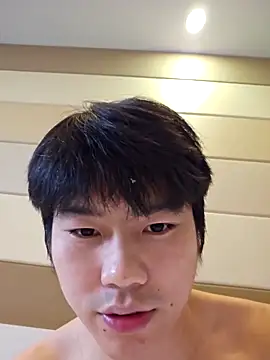 Snapshot of Liya520 chatting on 09.18.25 Liya520 online show from 09.18.25