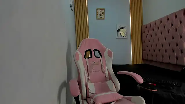 Naomis 35 online show from 10.09.25