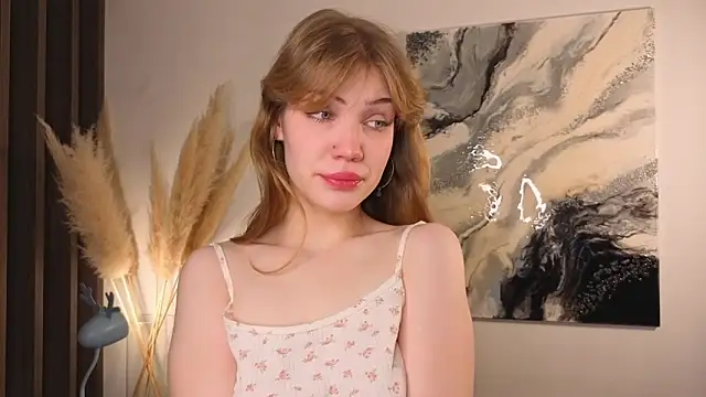 pienaple online show from 01.11.26