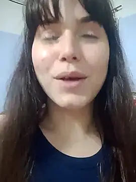 Snapshot of TrillionBypass chatting on 09.18.25 TrillionBypass online show from 09.18.25