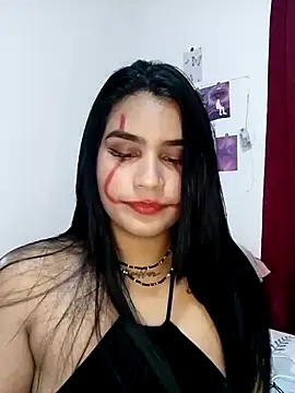 Renata Zoe online show from 10.12.25