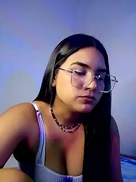 Renata Zoe online show from 01.10.26