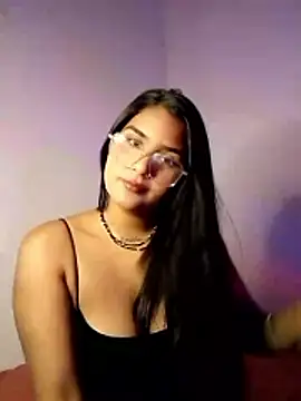 Renata Zoe online show from 01.11.26