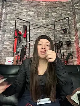 Snapshot of Engel_firee chatting on 10.23.25 Engel firee online show from 10.23.25