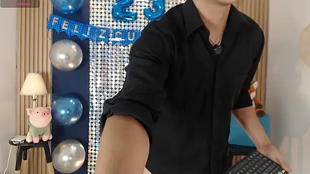 SalvadorFit online show from 03.12.26