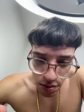 arthurdavies online show from 12.22.25