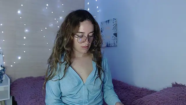 kat desiree online show from 11.27.25