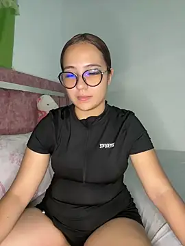 sacha torres02 online show from 10.12.25