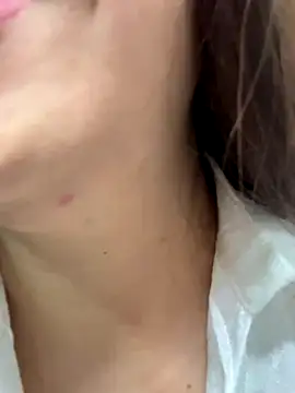 Kayla-love online show from 11.10.25