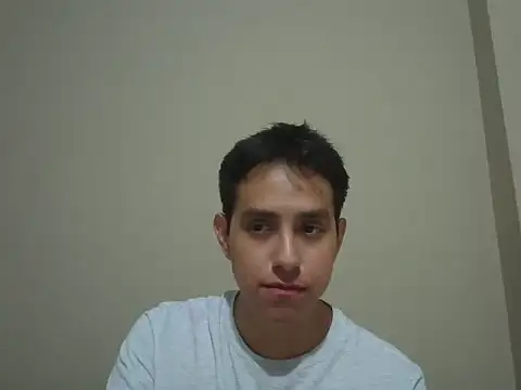 Snapshot of supguyLat chatting on 04.22.26 supguyLat online show from 04.22.26