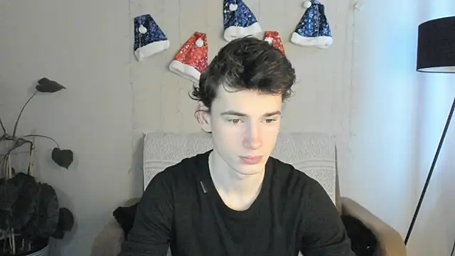 Snapshot of Max_Foks chatting on 01.06.26 Max Foks online show from 01.06.26