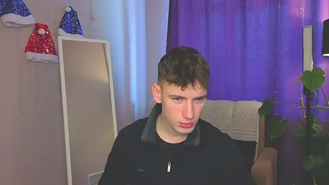 Snapshot of Max_Foks chatting on 01.15.26 Max Foks online show from 01.15.26