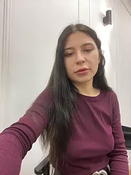 Valerie Ohara online show from 10.05.25