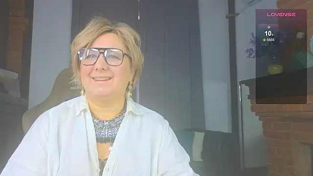 Marta Wils online show from 11.20.25