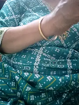 Snapshot of Jeya_thakur chatting on 05.10.26 Jeya thakur online show from 05.10.26