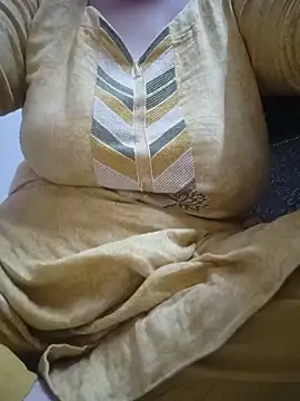 Snapshot of Jeya_thakur chatting on 05.17.26 Jeya thakur online show from 05.17.26