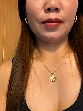 Milky-milk online show from 10.31.25