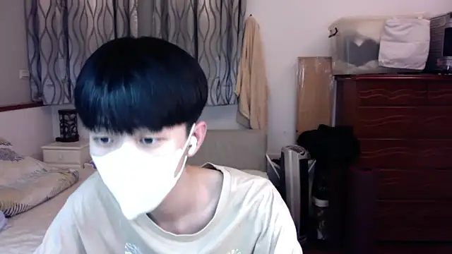 kai101010 online show from 10.21.25