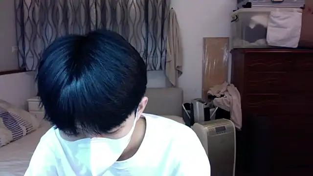 kai101010 online show from 11.02.25