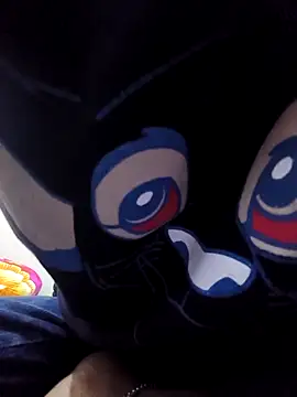 sassyishhu76 online show from 11.27.25