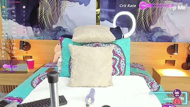 Anabacker01 online show from 10.30.25