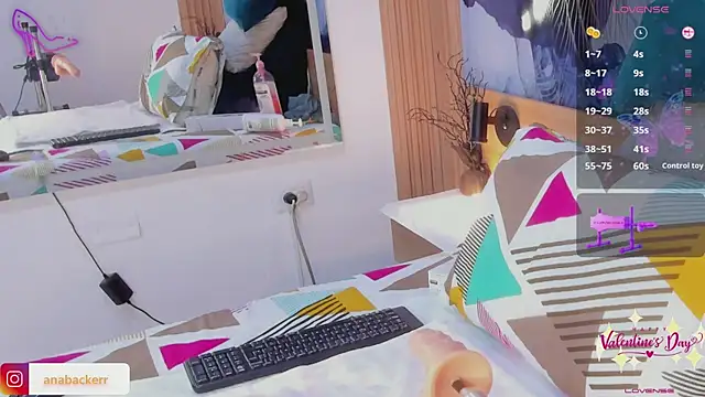 Anabacker01 online show from 02.10.26