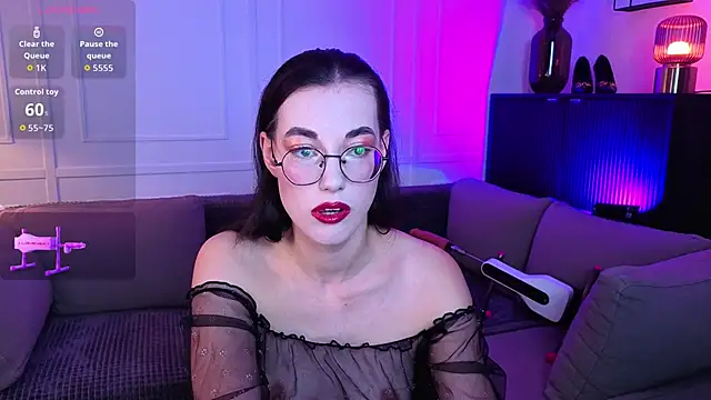 EmmaJakson online show from 10.25.25