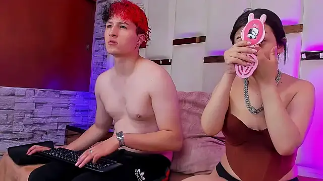 ANLLELOAndANGELA online show from 11.19.25