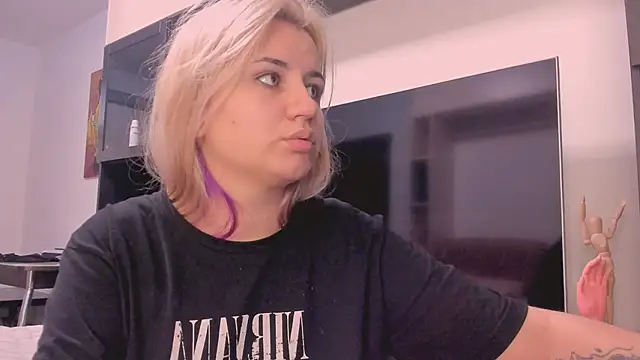 BarbaraSiren online show from 10.30.25