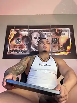 chrizmacgregor online show from 11.08.25