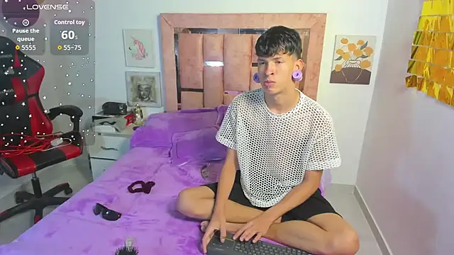 DemianSalvatore online show from 01.05.26