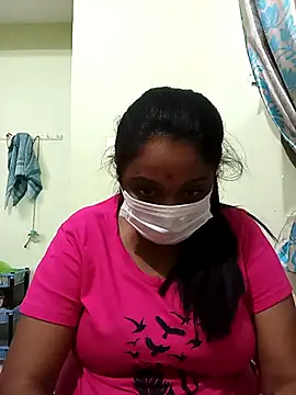 Snapshot of queendivya chatting on 09.20.25 queendivya online show from 09.20.25