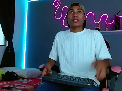 Imperial lust online show from 10.26.25