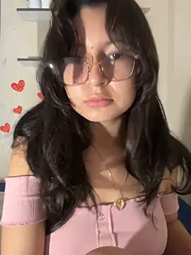 Noamilk online show from 04.10.26