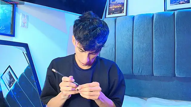 Erick Velveth online show from 03.25.26