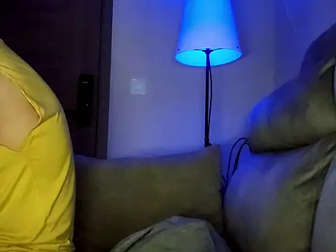 Snapshot of JayJayz_zz chatting on 12.18.25 JayJayz zz online show from 12.18.25