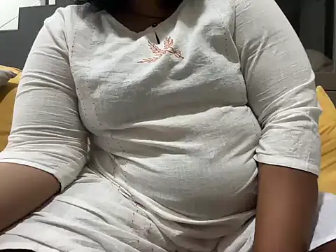 divya-jannu online show from 09.18.25