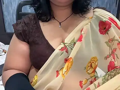 divya-jannu online show from 09.25.25