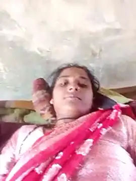 Snapshot of Hot_reshmaji chatting on 04.11.26 Hot reshmaji online show from 04.11.26