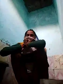 Snapshot of Hot_reshmaji chatting on 05.28.26 Hot reshmaji online show from 05.28.26
