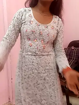 Snapshot of pari_rani7 chatting on 03.12.26 pari rani7 online show from 03.12.26