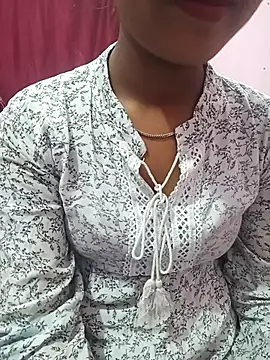 Snapshot of pari_rani7 chatting on 03.23.26 pari rani7 online show from 03.23.26