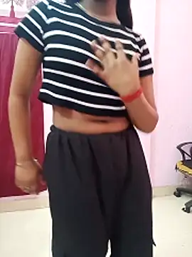 Snapshot of pari_rani7 chatting on 03.24.26 pari rani7 online show from 03.24.26