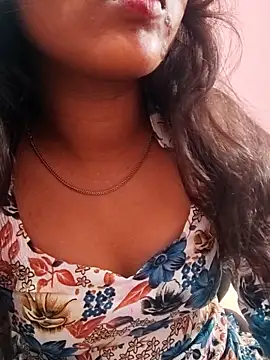 Snapshot of pari_rani7 chatting on 03.27.26 pari rani7 online show from 03.27.26